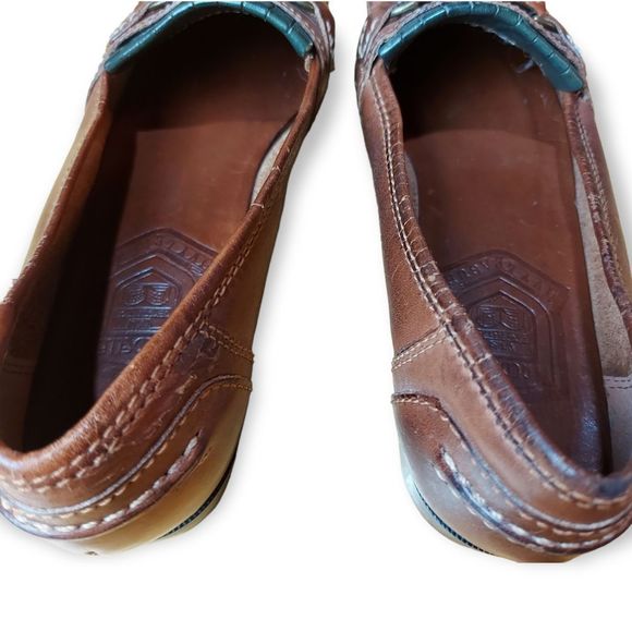 Vintage Fredelle Academia Brown Leather Loafers fits like a size 7-7.5 - Picture 7 of 8